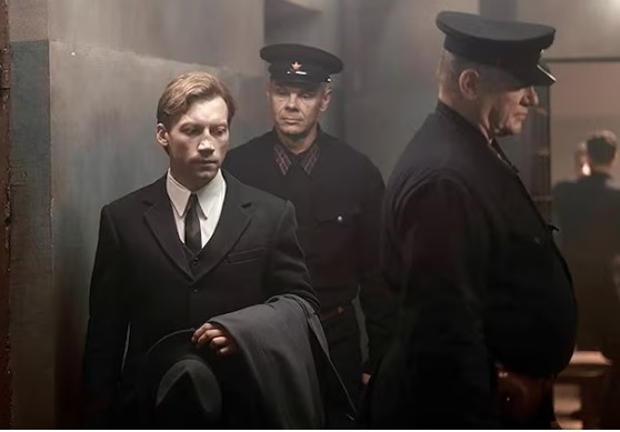 ‘Dois Procuradores’ estreia no Brasil e usa memória histórica para retratar engrenagens do autoritarismo