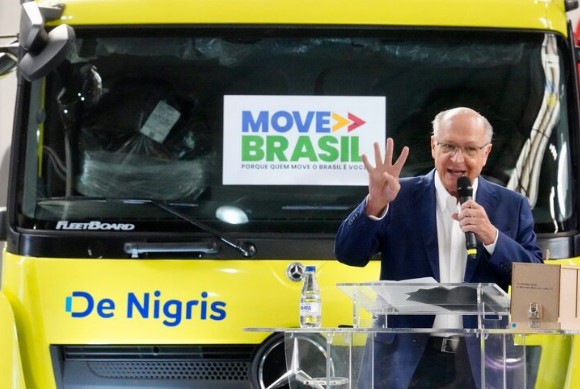 Programa de renovação de caminhões já liberou R$ 3,7 bilhões em financiamentos, diz BNDES